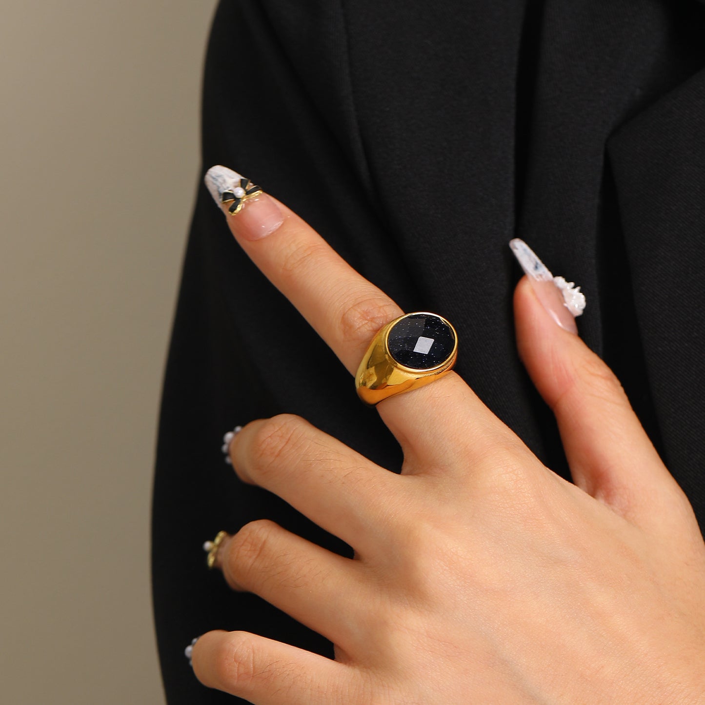 Modern Luxe Oval Gemstone-Encrusted Ring For Women